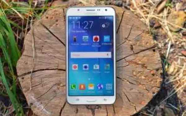 Samsung Galaxy J7 on T-Mobile starts receiving December security patch
